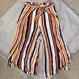 Capri Length Flowy Wide Leg Hi Waist Tie Waist Stripe Pants